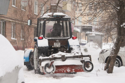 Калужане могут отслеживать работу снегоуборочной техники по интерактивной карте
