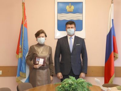 Юрий Моисеев вручил медали общественным организациям и волонтерам