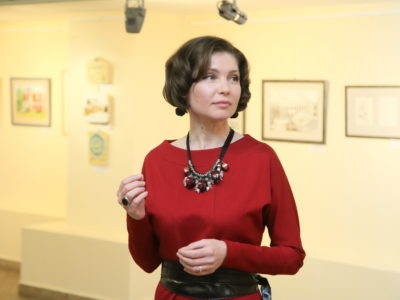 В галерее Дома музыки открылась выставка Татьяны Астаховой и ее учеников «Мы – город»