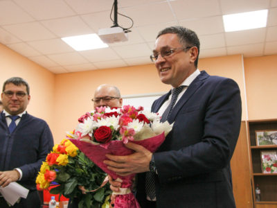 Дмитрий Денисов поздравил калужанку со 100-летним юбилеем