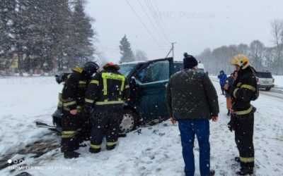 На федеральных трассах Калужской области за сутки произошло 16 аварий