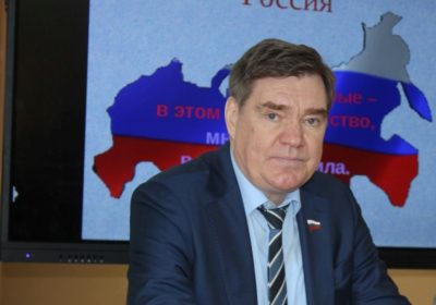 Сенатор Александр Савин поздравил калужан с Днем космонавтики