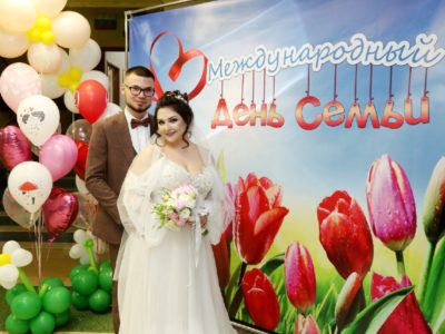 Накануне Дня семьи в Калуге зарегистрировали 17 браков