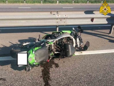 Два мотоциклиста разбились на дорогах Калужской области в воскресенье