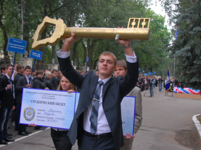 Денис Зубов: «Мировоззрение выпускников изменилось»