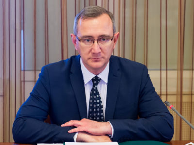 Владислав Шапша назвал оправданным решение об увольнении медиков, причастных к инциденту с вакциной