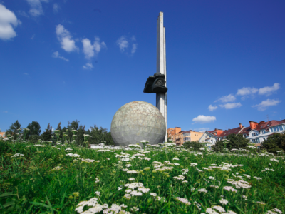 В лесах Калужской области нашли 197 бесхозных кладбищ