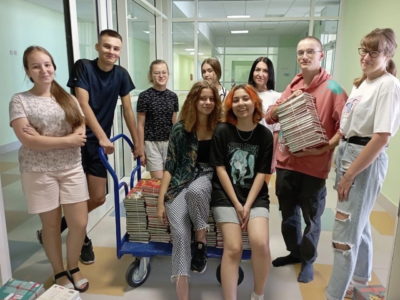 Первомайск получит от Калужской области десять тысяч учебников