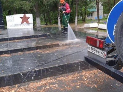 Памятники солдатам Великой Отечественной привели в порядок к годовщине освобождения Калужской области