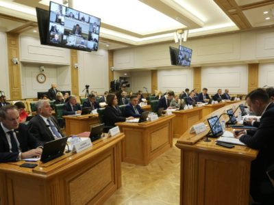 Сенаторы рекомендовали Минэку РФ заменить проверки предприятий на профилактику