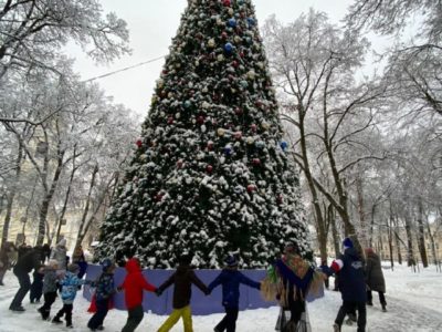 Дмитрий Денисов пояснил как в Калуге пройдут новогодние праздники