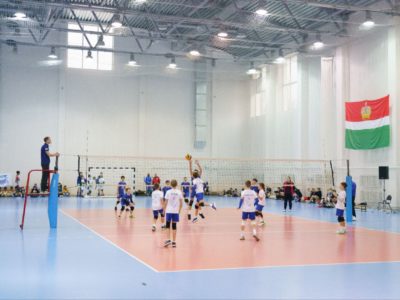Волейбольный турнир среди юношей до 14 лет стартовал в Калуге