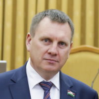 Геннадий Новосельцев поздравил калужан с наступающими праздниками