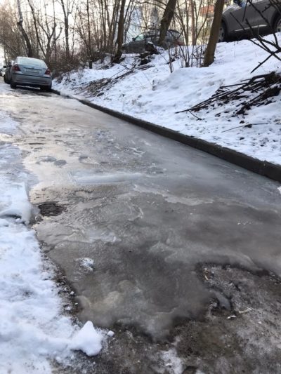Дорожную технику отправят на борьбу со льдом