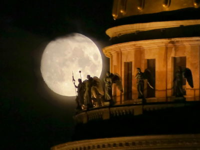 Калужан познакомят с отражением Луны в творчестве Циолковского и Чижевского