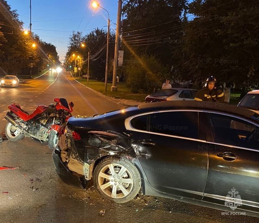 Два мотоциклиста разбились на дорогах Калужской области во вторник