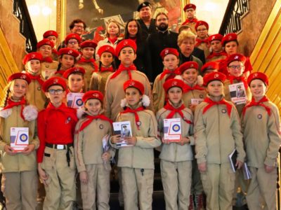 Калужские пятиклассники прошли посвящение в «Юные Жуковцы»