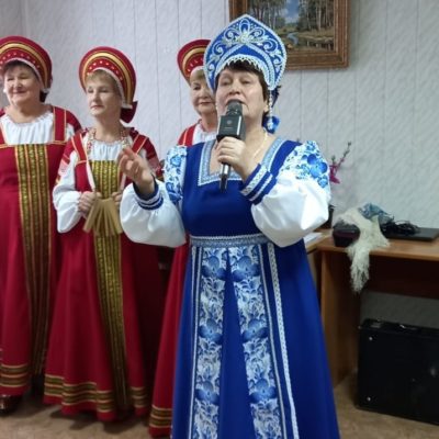 «Серебряные» волонтеры поедут на выставку «Россия»