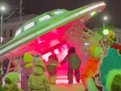 В Калуге открылась «космическая» новогодняя ярмарка