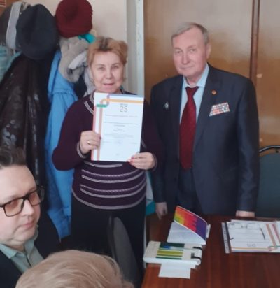 В Калуге наградили ветеранов-активистов