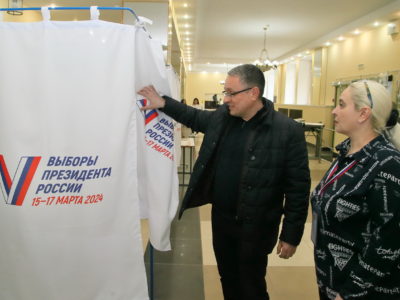 Дмитрий Денисов проконтролировал готовность избирательных участков к выборам президента России
