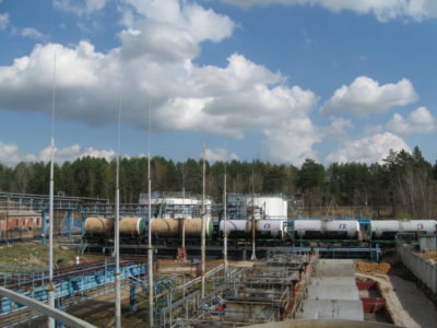 Беспилотник атаковал нефтехимический завод в Калужской области