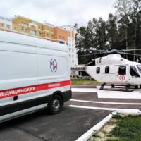 Вертолет санавиации доставил в Калугу рабочего, упавшего с высоты