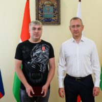 Медбрату из Калужской области вручили высокую госнаграду за работу в зоне СВО