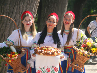 Садоводы и огородники представили плоды своих трудов на выставке в парке культуры и отдыха