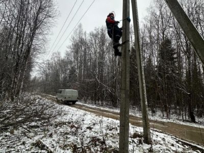 Электроснабжение обесточенных районов будет восстановлено к концу дня