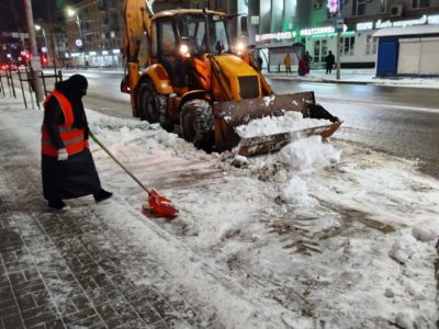 Снегоуборочной технике в выходные прибавится работы