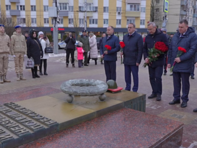 В Калуге почтили память защитников Родины