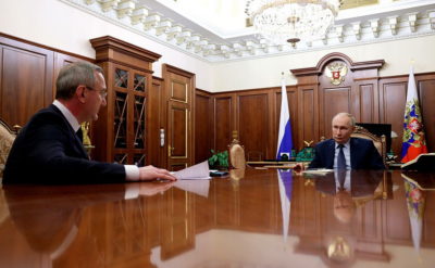 Губернатор Владислав Шапша во время встречи с президентом Владимиром Путиным получил одобрение выдвигаться на новый срок