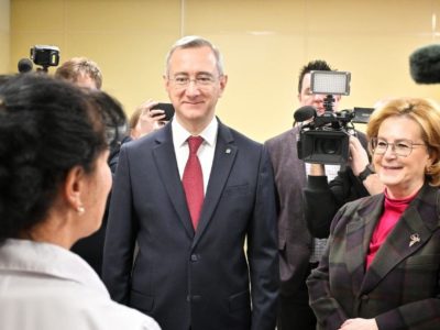 Вероника Скворцова открыла новое приемное отделение обнинской больницы Вероника Скворцова открыла новое приемное отделение обнинской больницы