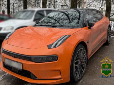 Двух калужских водителей арестовали за тонировку стекол