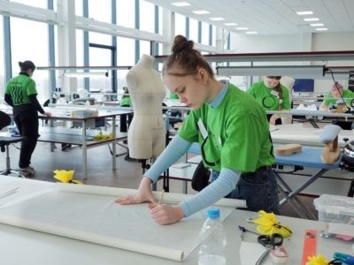 В Калугу приехало более 1,5 тысячи профессионалов В Калугу приехало более 1,5 тысячи профессионалов