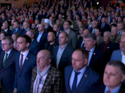 Отчет Владислав Шапши начался с минуты молчания в память о погибших участниках СВО
