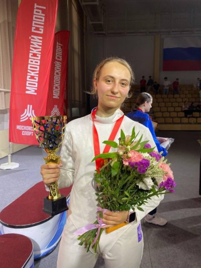 Калужанка взяла серебро в фехтовании