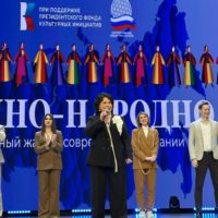 Калуга аплодировала стоя  народной артистке России Надежде Бабкиной и ансамблю «Русская песня»