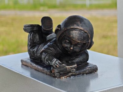 Космонавтик с машинкой прилег в индустриальном парке «Грабцево»