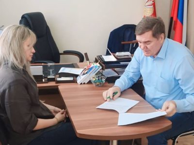 Ветхие неэстетичные объекты калужского госуниверситета утилизируют