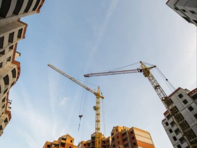 В Калужской области расселят еще 217 аварийных домов