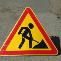 За неделю в Калуге отремонтировали 300 квадратных метров дорог