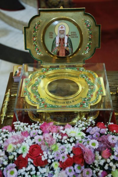 В Калугу прибыл ковчег с частицей мощей святителя Тихона, патриарха Московского и всея России В Калугу прибыл ковчег с частицей мощей святителя Тихона, патриарха Московского и всея России