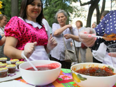 Мечта сладкоежек: в Калуге прошёл конкурс «Калужское варенье-2025»