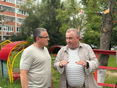 Дмитрий Денисов проконтролировал ход ремонта в детском саду «Дружба» Дмитрий Денисов проконтролировал ход ремонта в детском саду «Дружба»