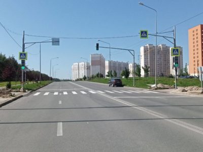 В День города в Калуге ввели в эксплуатацию новый светофор на улице Новоспасская