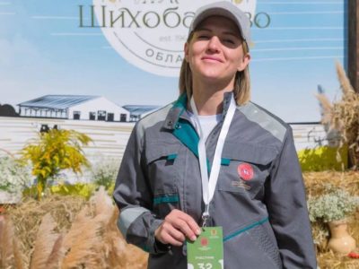 Фермер из Калужской области вошла в пятерку лучших дояров России