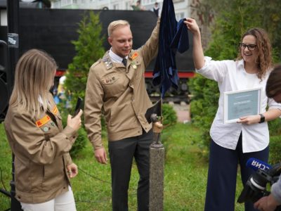 В Калуге появился космонавтик-студотрядовец В Калуге появился космонавтик-студотрядовец