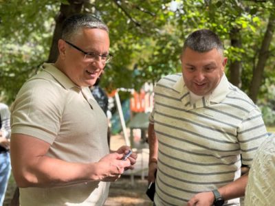 В Калуге состоялся праздник «Дружные соседи» В Калуге состоялся праздник «Дружные соседи»